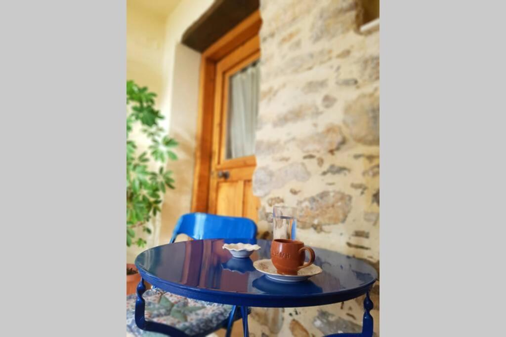 Traditional Cretan Stone House In The Center Of Crete Litos Exteriör bild